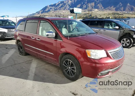 2013 Chrysler Town & Country Touring L from USA, damaged, VIN 2C4RC1CGXDR818859